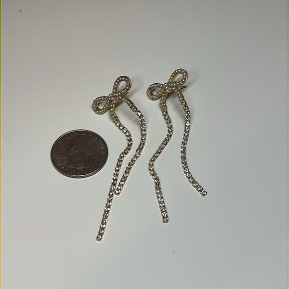 Gold dangly earrings - Picture 5 of 5